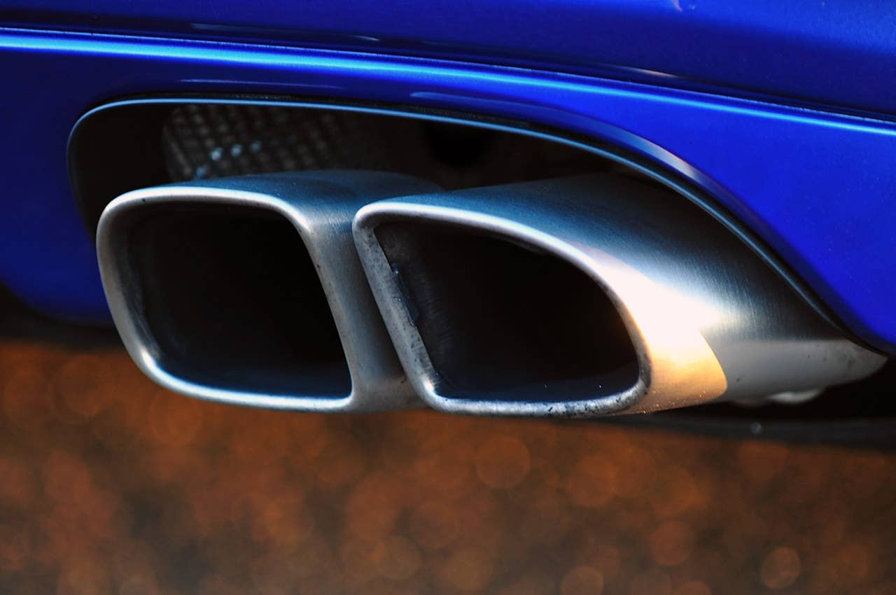 2012 Porsche Panamera Turbo S exhaust tips