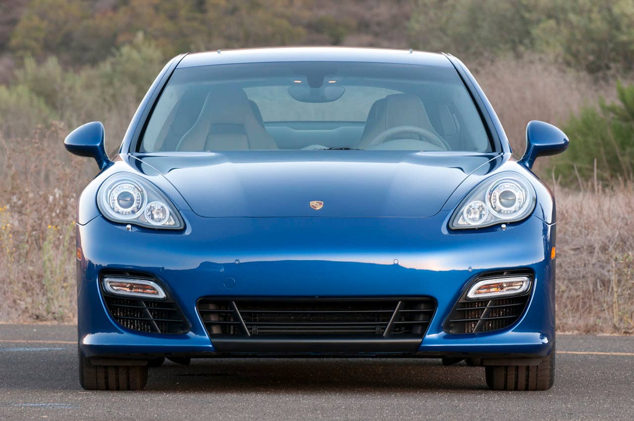 2012 Porsche Panamera Turbo S front view