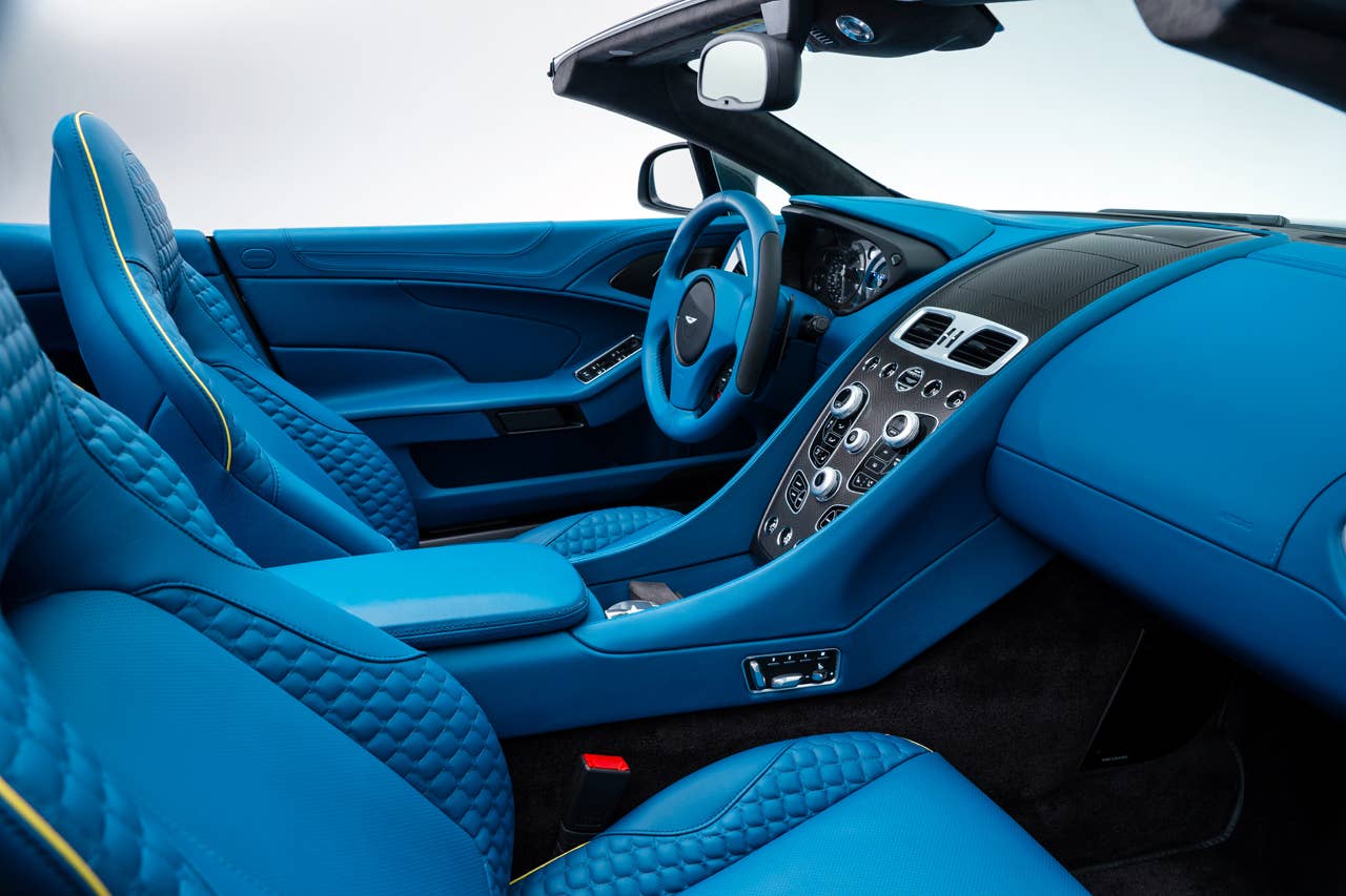 2014 Aston Martin Vanquish Volante interior