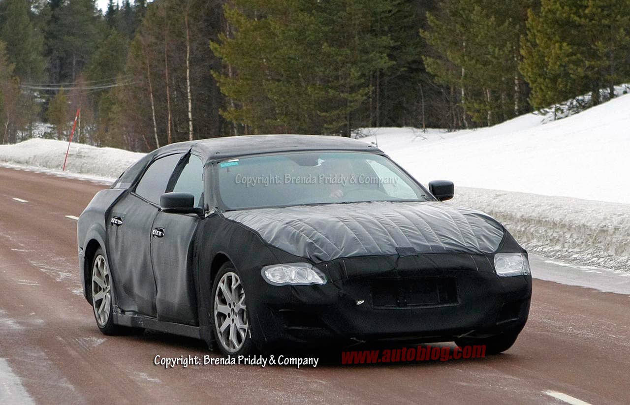 Maserati Quattroporte Spy Shots front 3/4