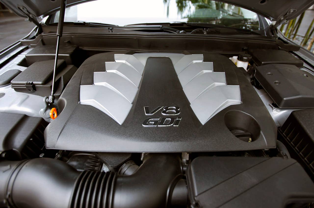 2012 Hyundai Genesis 5.0 R-Spec engine