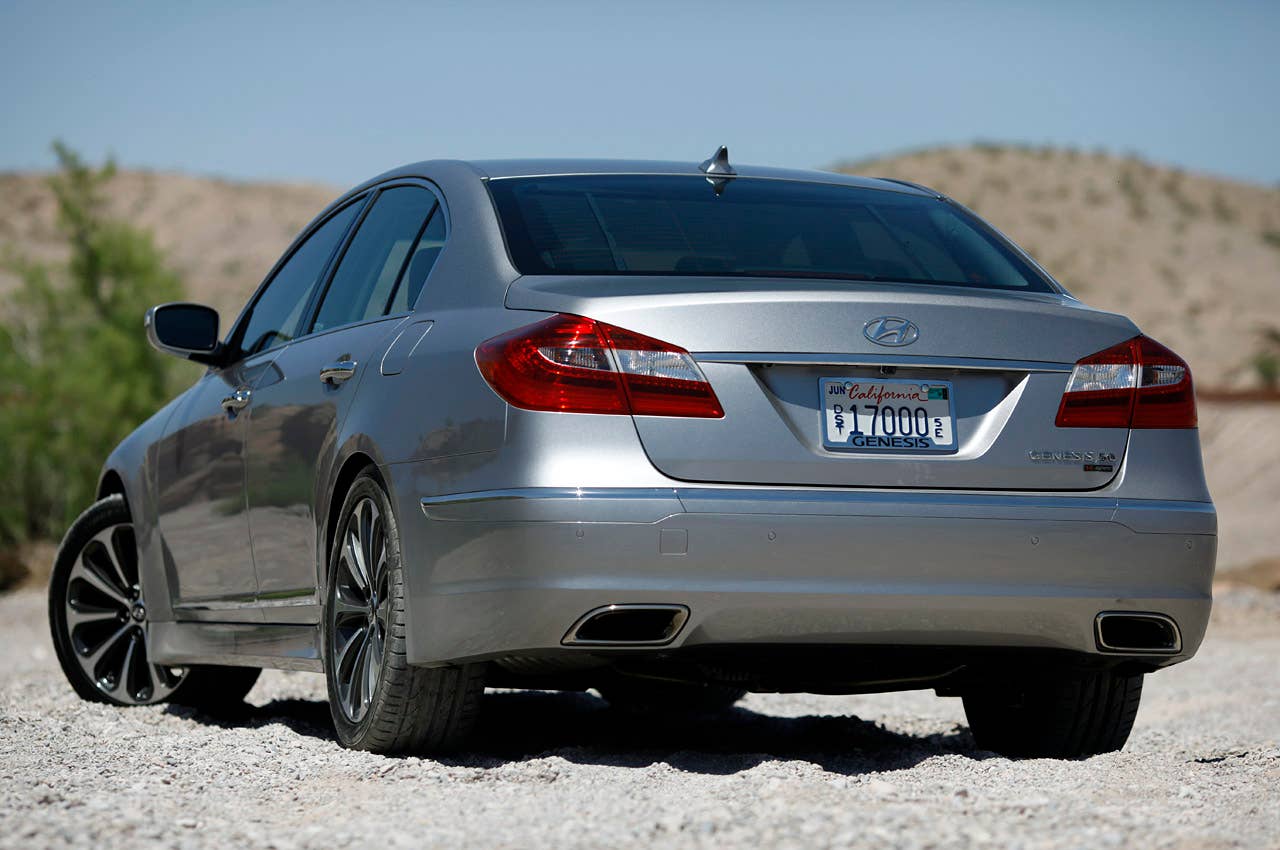 2012 Hyundai Genesis 5.0 R-Spec rear 3/4 view