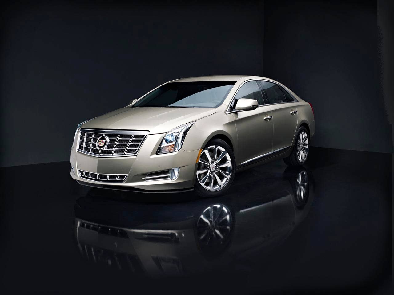 2013 Cadillac XTS Luxury Collection. (05/14/12)