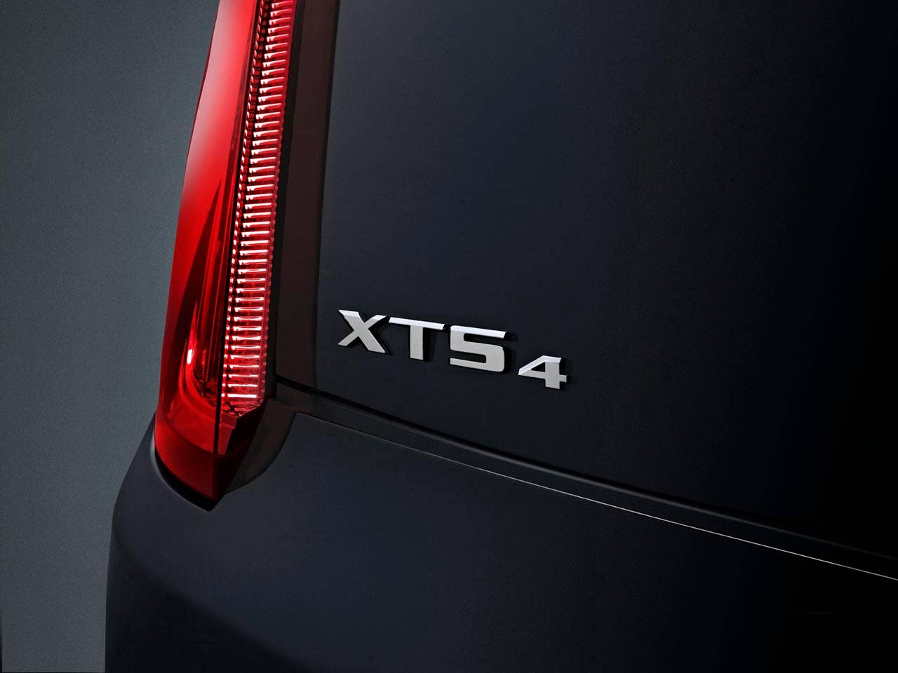 2013 Cadillac XTS Platinum Collection. (05/14/12)