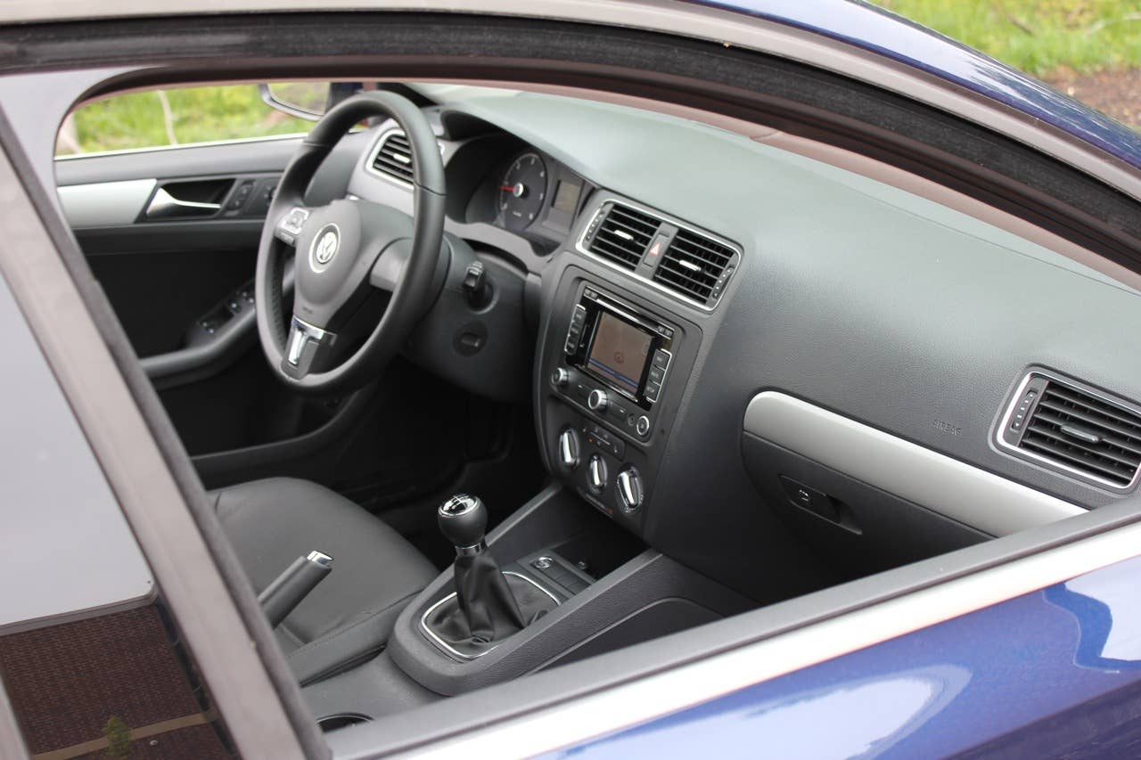 2011 Volkswagen Jetta TDI interior