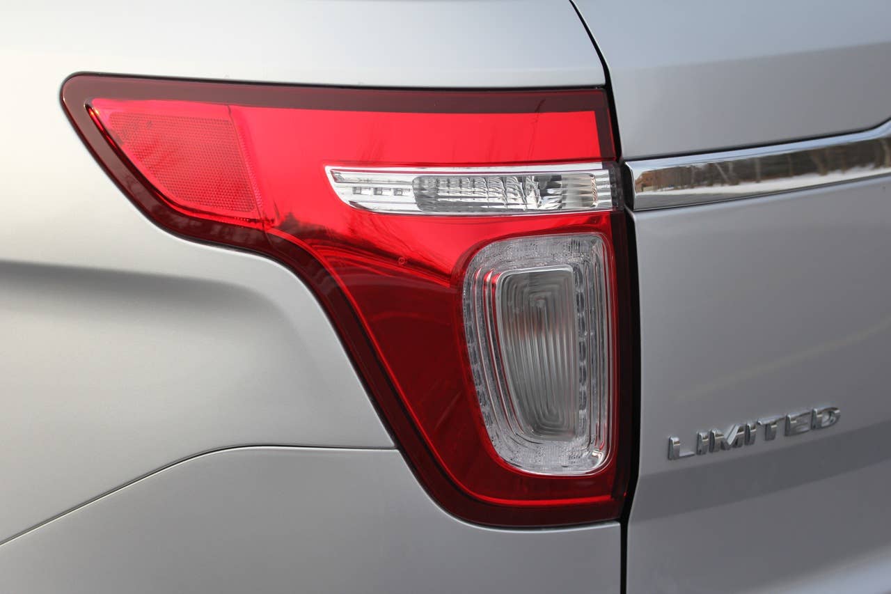 2011 Ford Explorer tail light