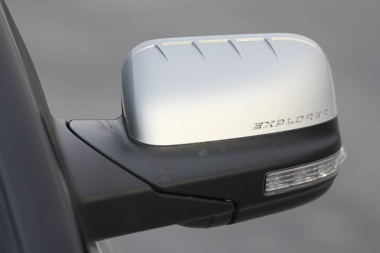 2011 Ford Explorer sideview mirror