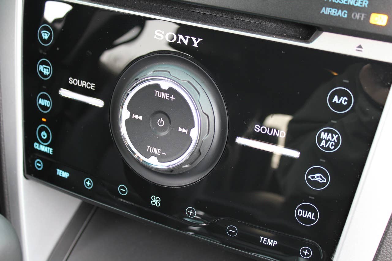2011 Ford Explorer Sony stereo