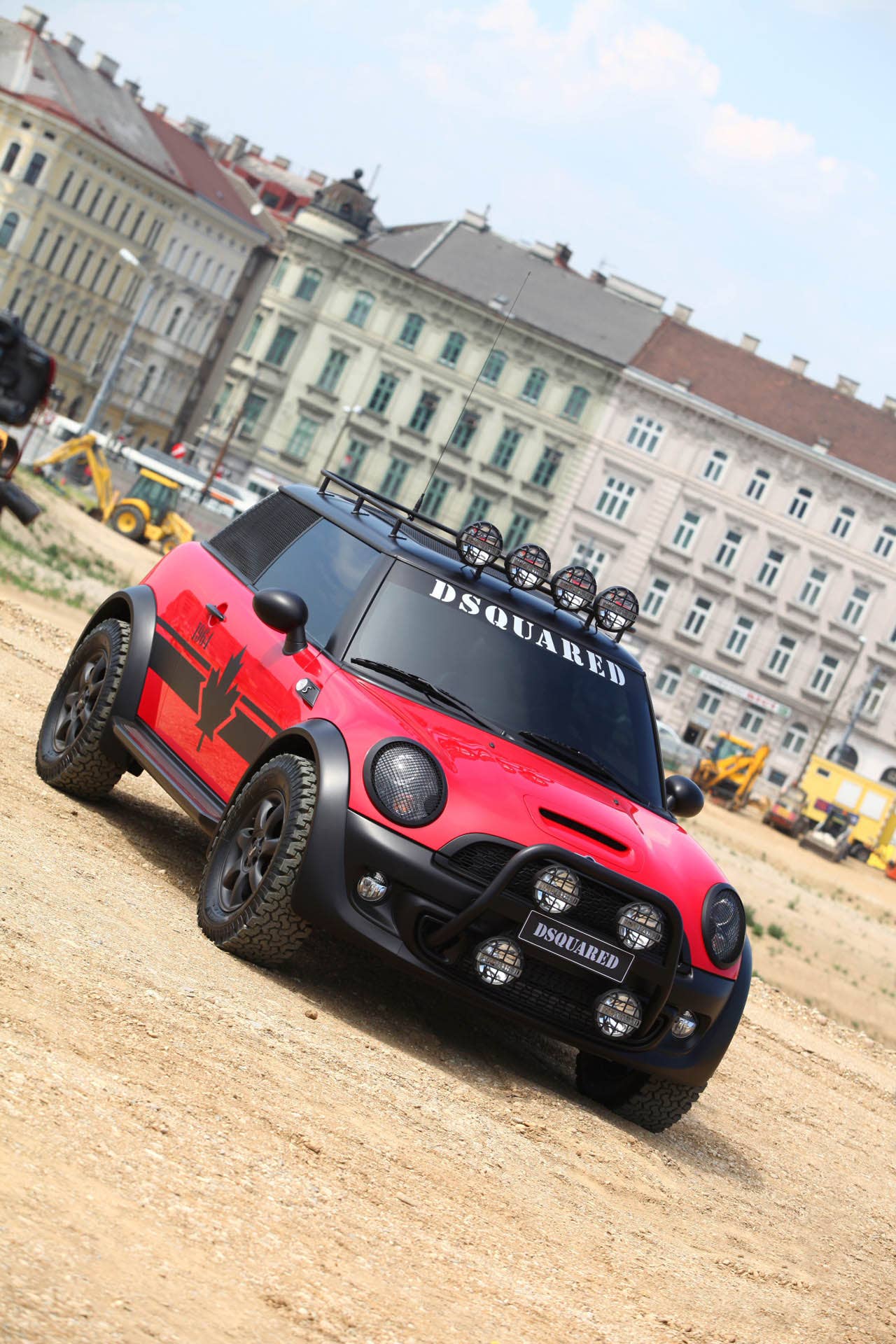 Life Ball MINI 2011 designed by DSQUARED? (05/2011)