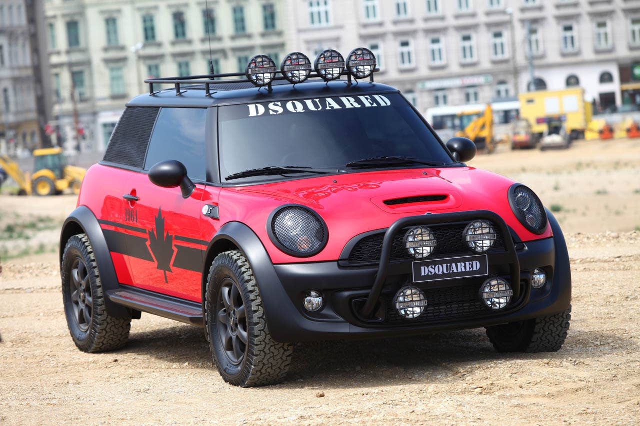 Life Ball MINI 2011 designed by DSQUARED? (05/2011)