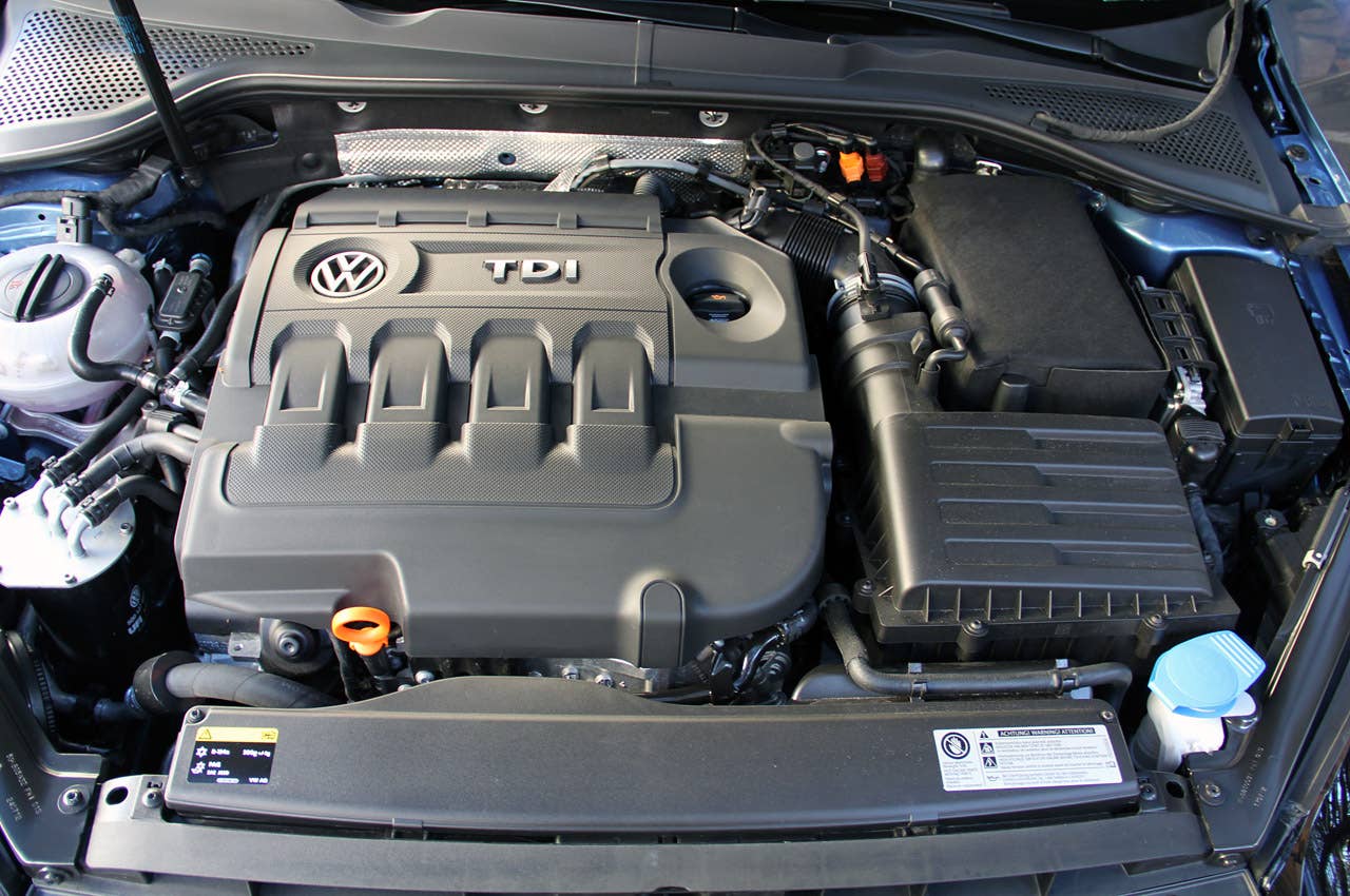 2014 Volkswagen Golf engine