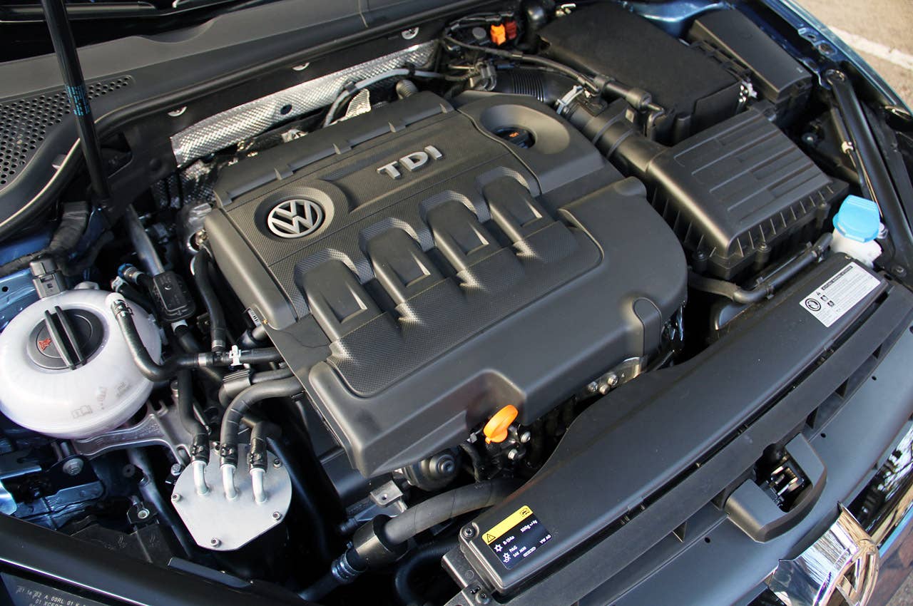 2014 Volkswagen Golf engine