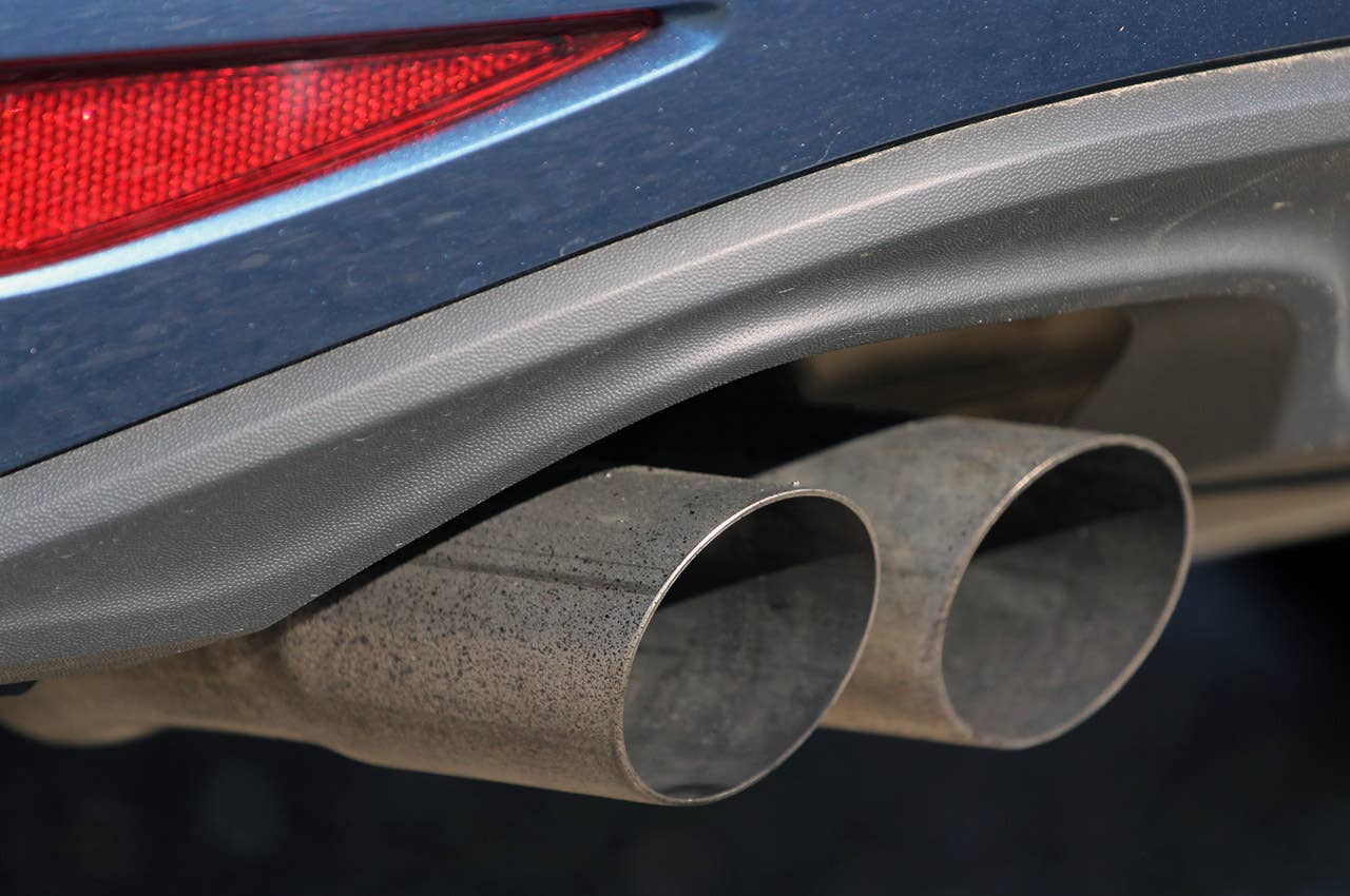 2014 Volkswagen Golf exhaust tip