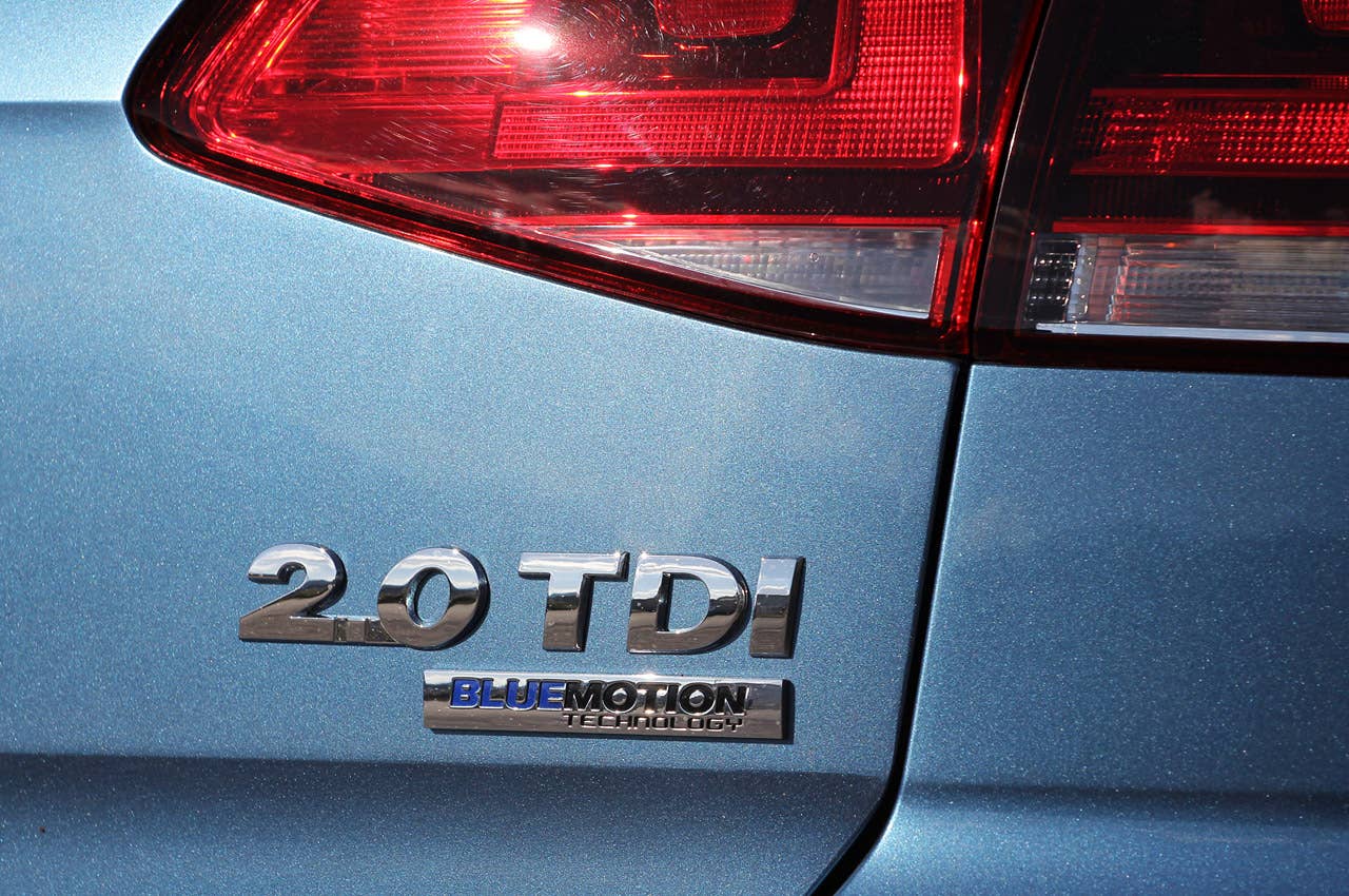 2014 Volkswagen Golf badge