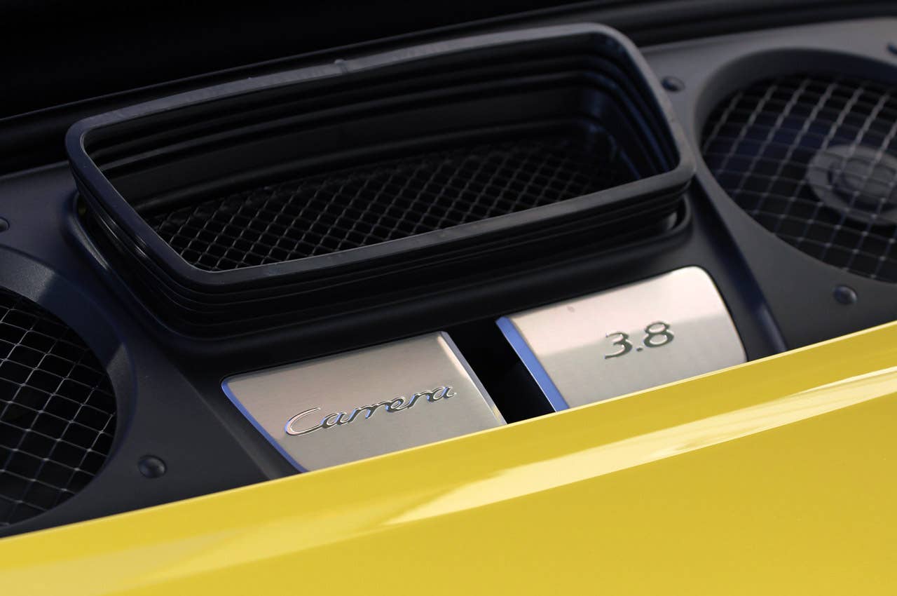 2013 Porsche 911 Carrera 4S engine