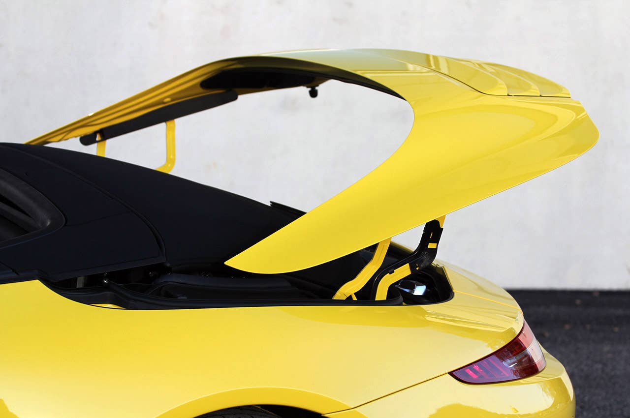 2013 Porsche 911 Carrera 4S roof cover