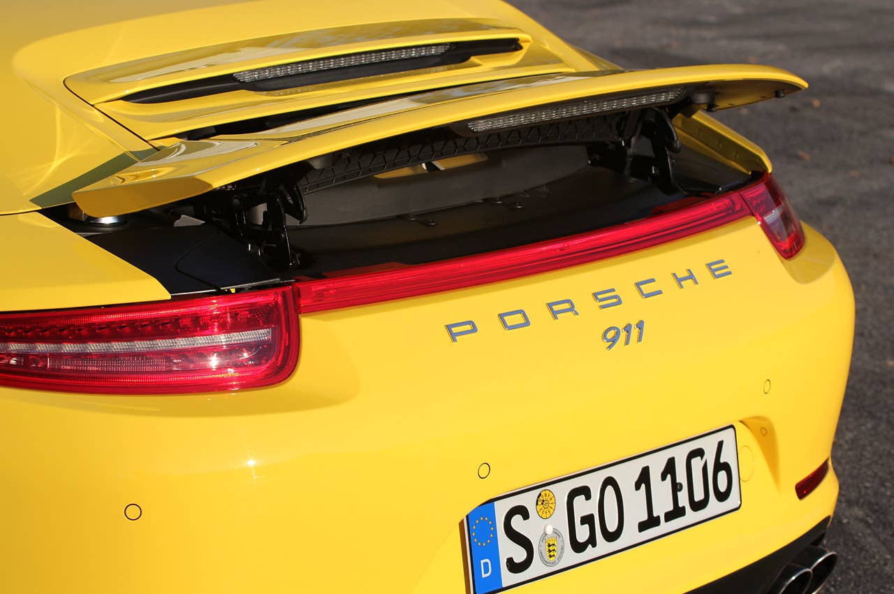 2013 Porsche 911 Carrera 4S rear detail