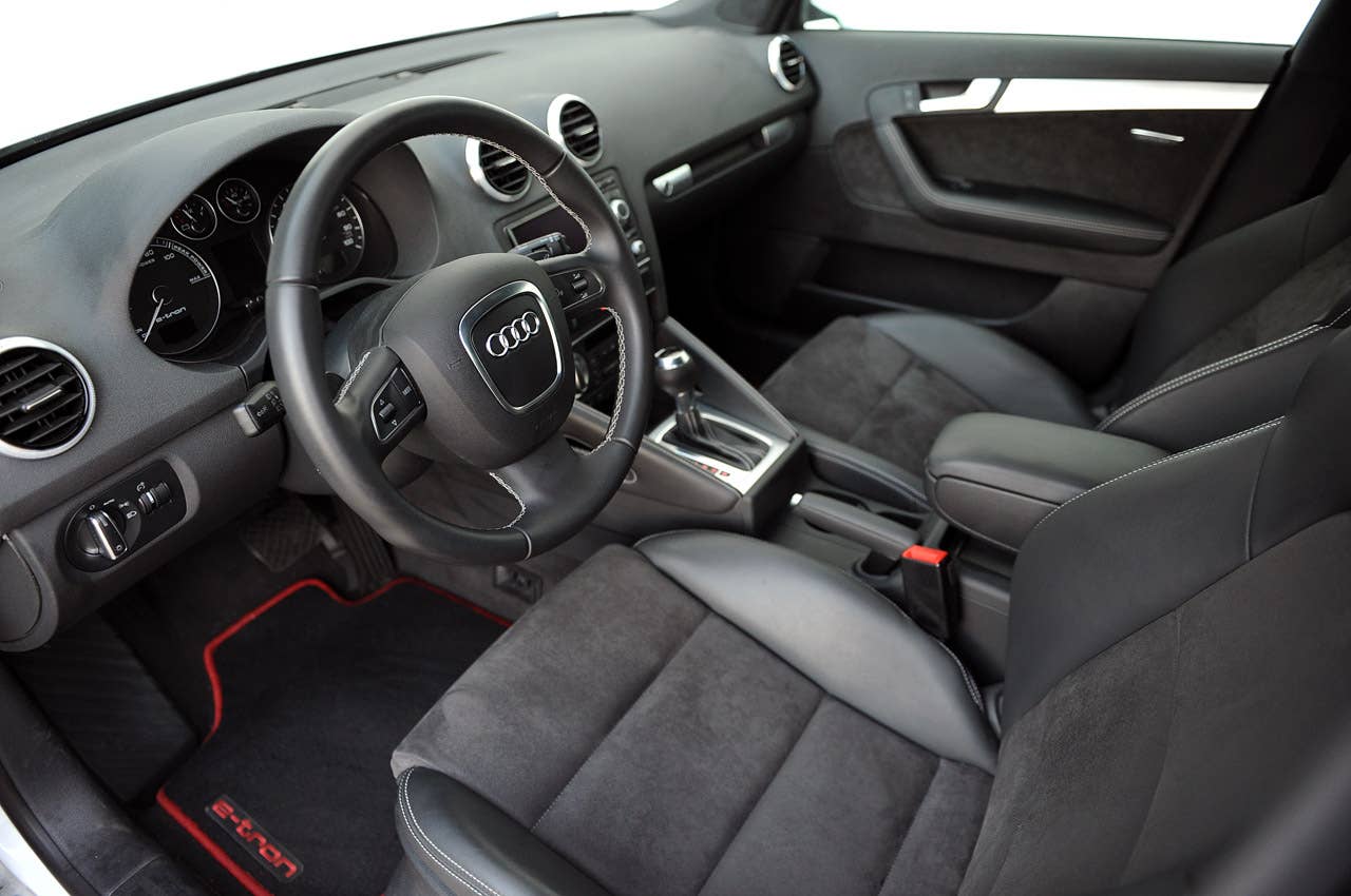 Audi A3 e-tron interior