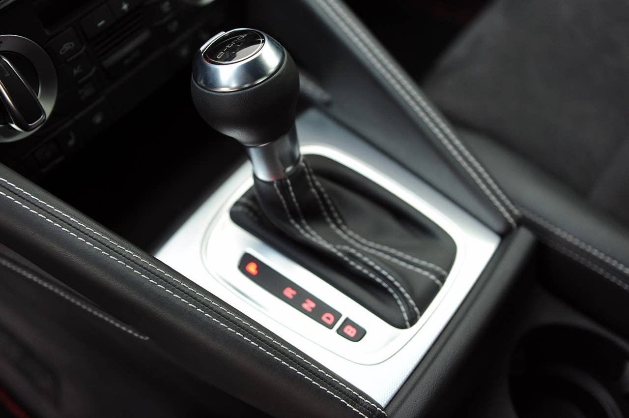 Audi A3 e-tron shifter