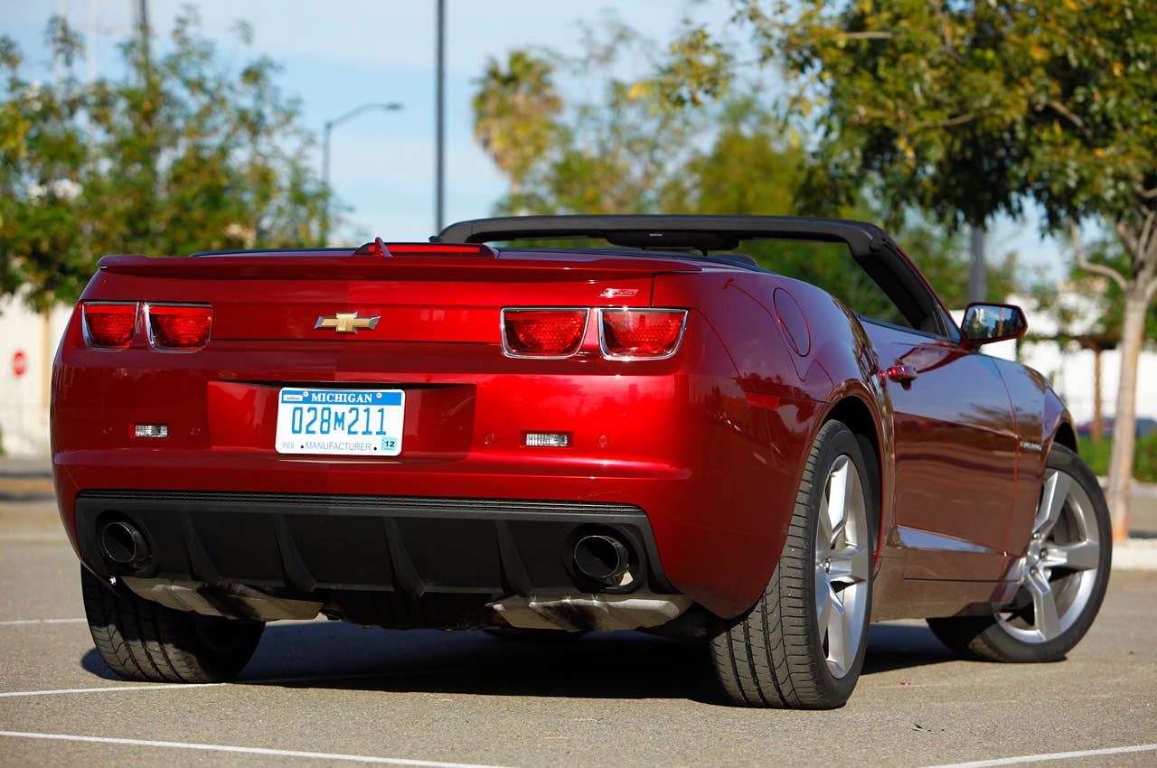 2011 Chevrolet Camaro Convertible rear 3/4 view