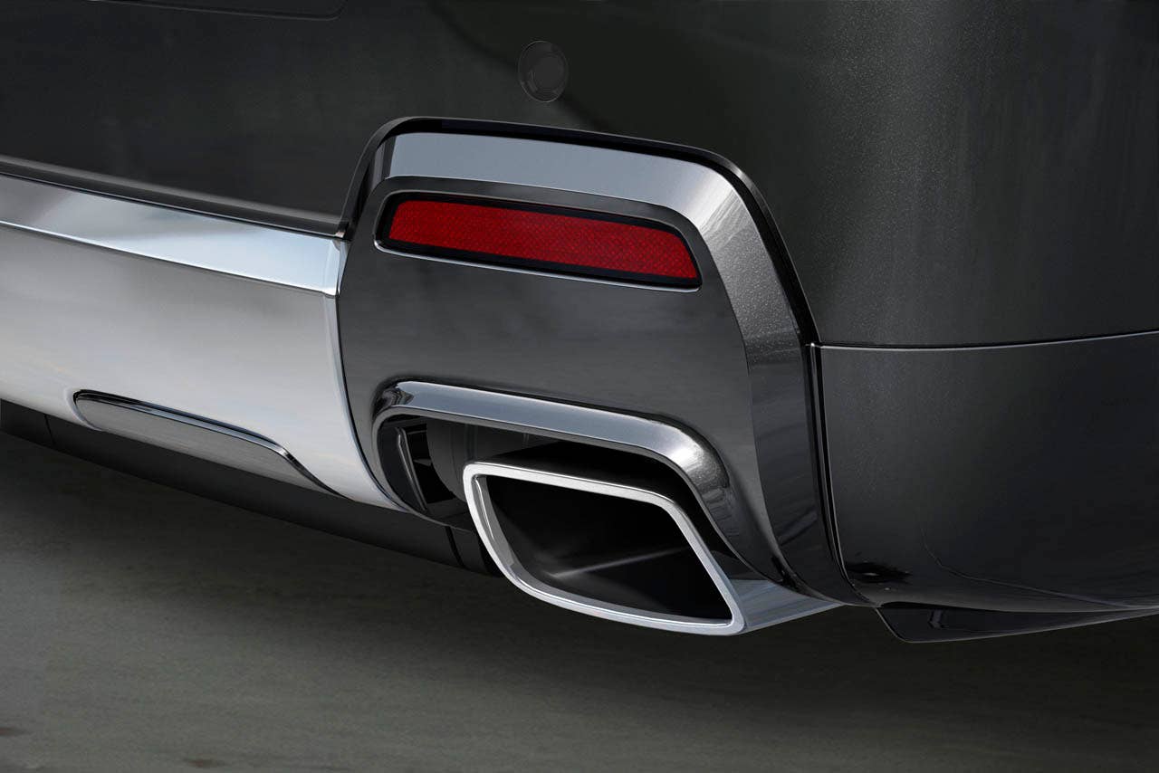 GMC Terrain Denali - chrome finish exhaust outlet. (03/14/2012)