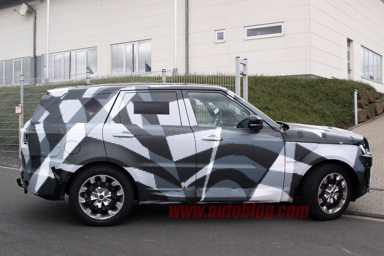 2014 Range Rover Sport spy shots