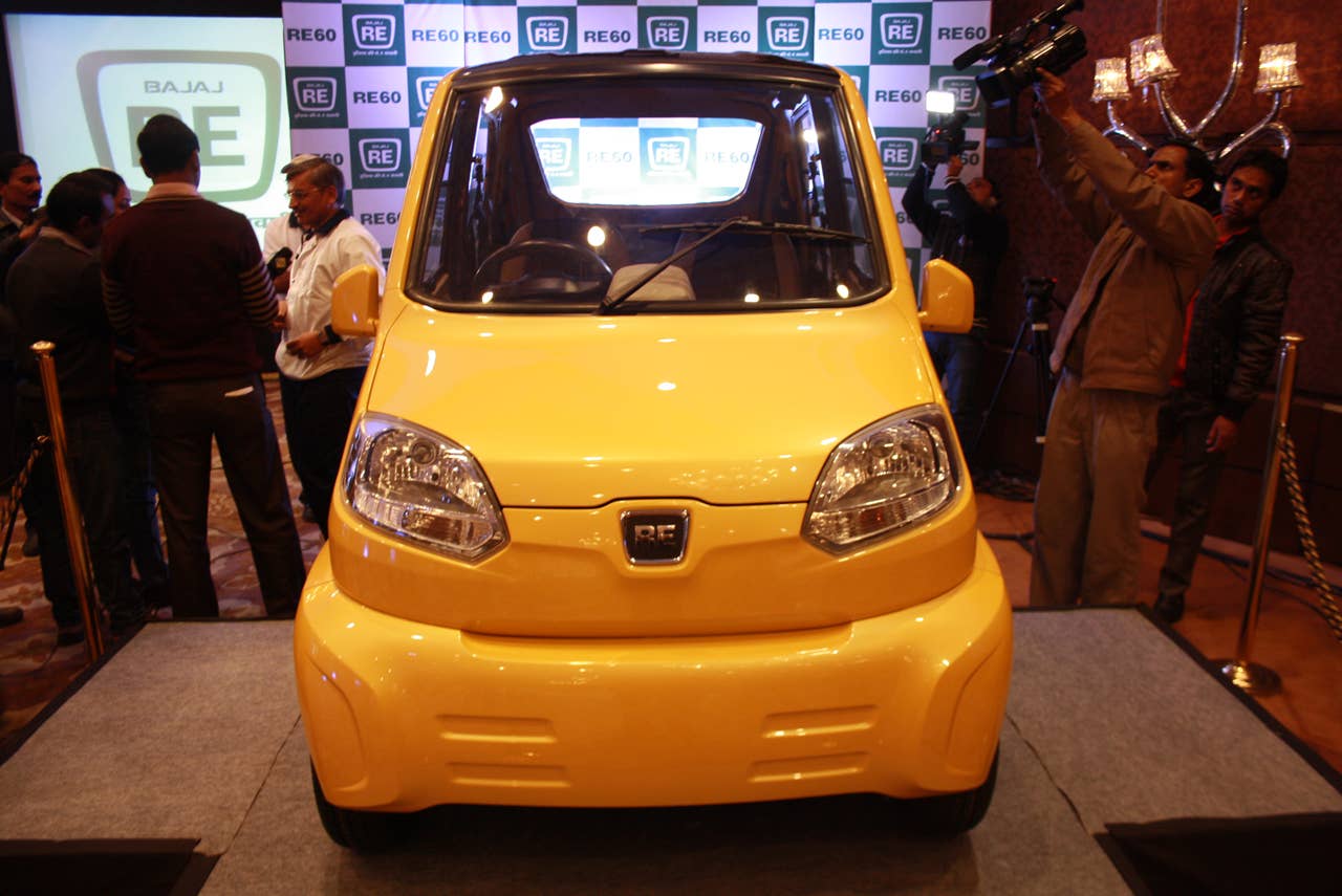 Bajaj RE60 front