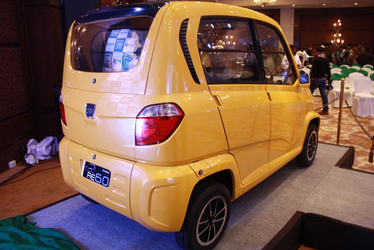 Bajaj RE60 rear 3/4