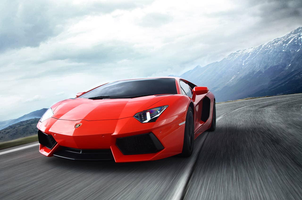 2012 Lamborghini Aventador LP700-4 driving