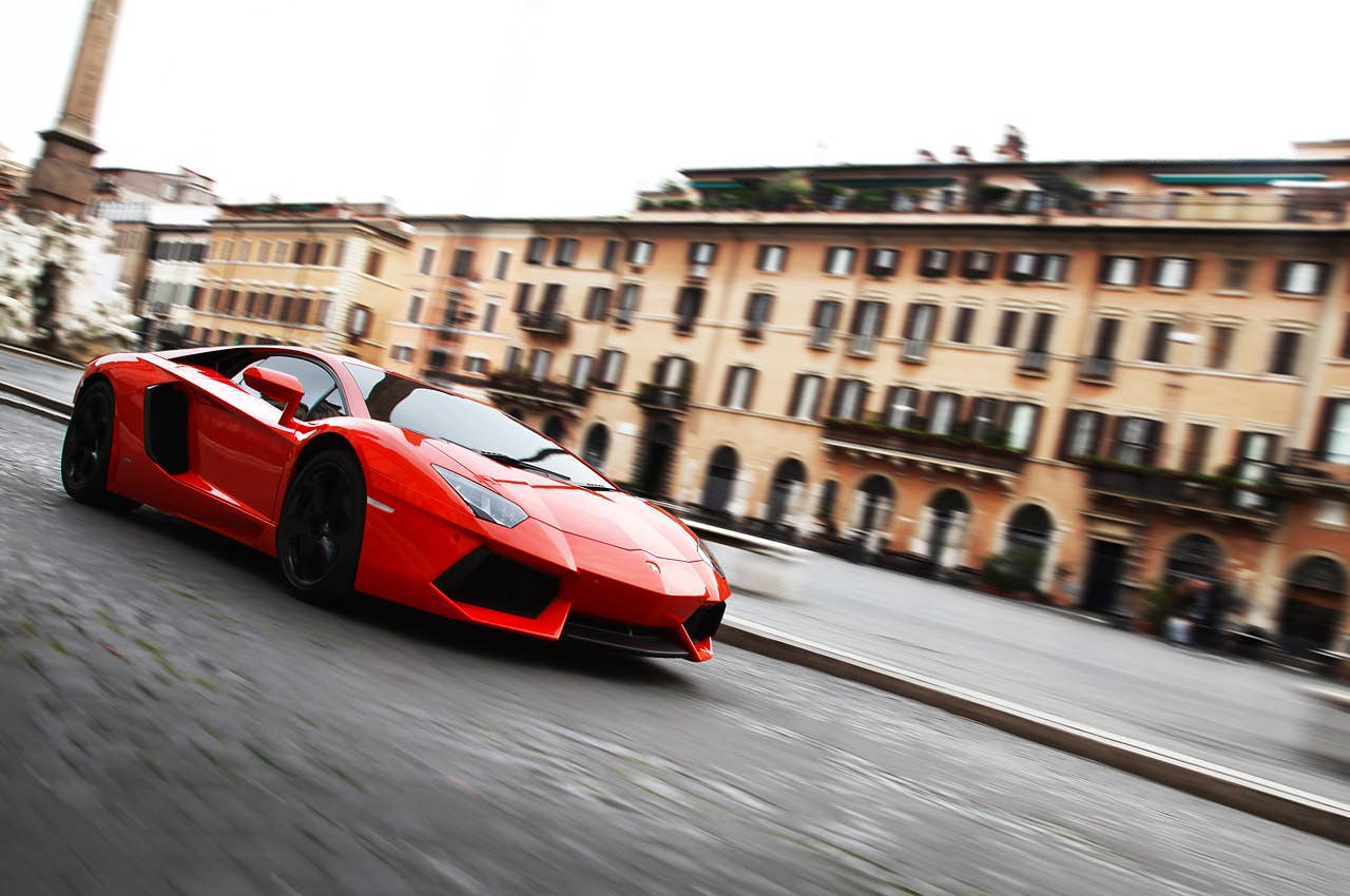 2012 Lamborghini Aventador LP700-4 driving