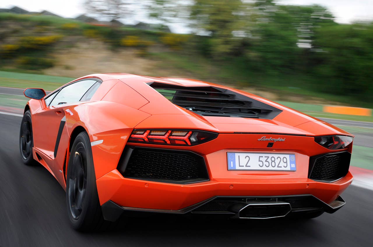 2012 Lamborghini Aventador LP700-4 driving