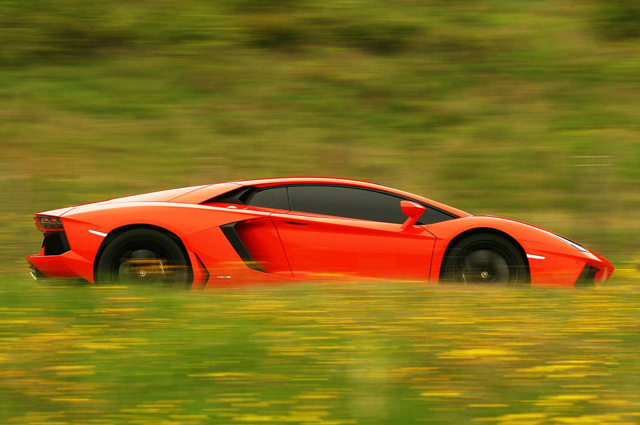 2012 Lamborghini Aventador LP700-4 driving