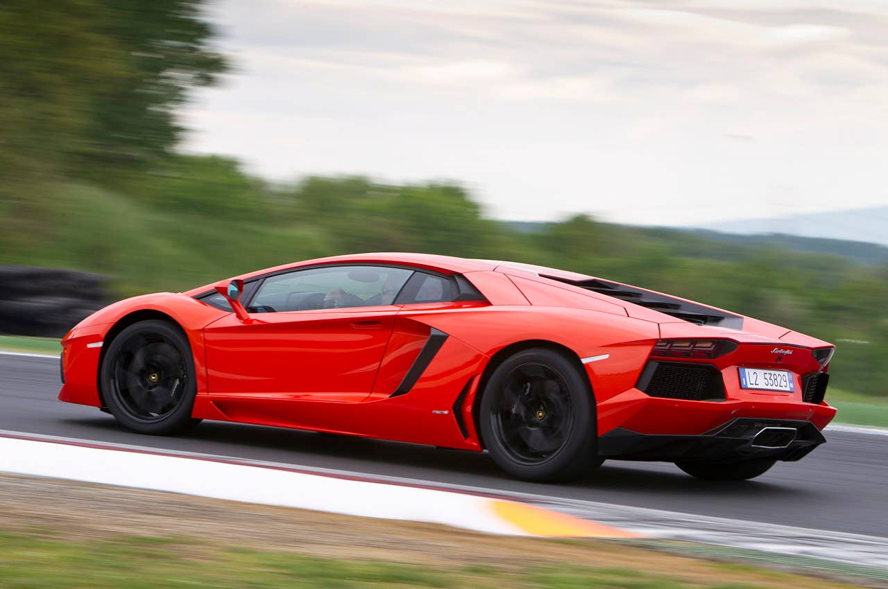 2012 Lamborghini Aventador LP700-4 driving