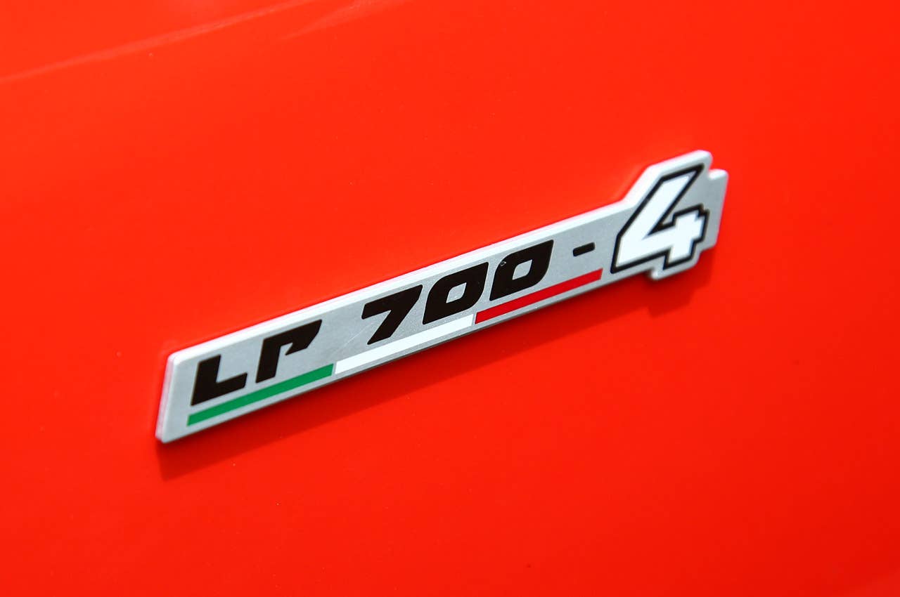 2012 Lamborghini Aventador LP700-4 badge