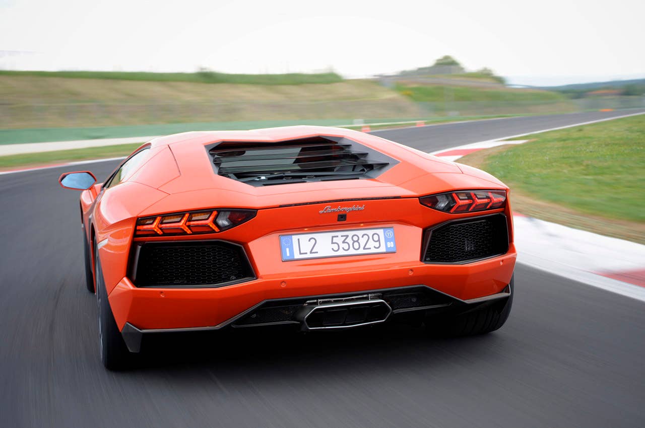 2012 Lamborghini Aventador LP700-4 driving