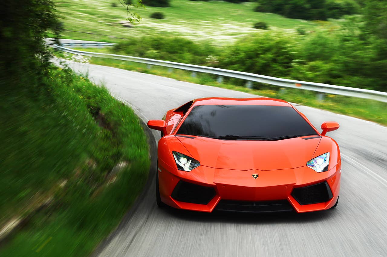 2012 Lamborghini Aventador LP700-4 driving