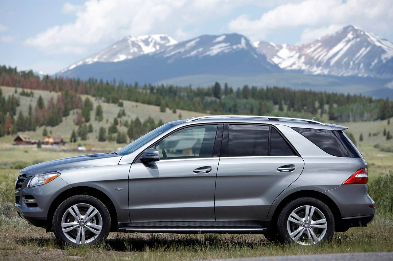 2012 Mercedes-Benz ML350 BlueTec 4Matic side view