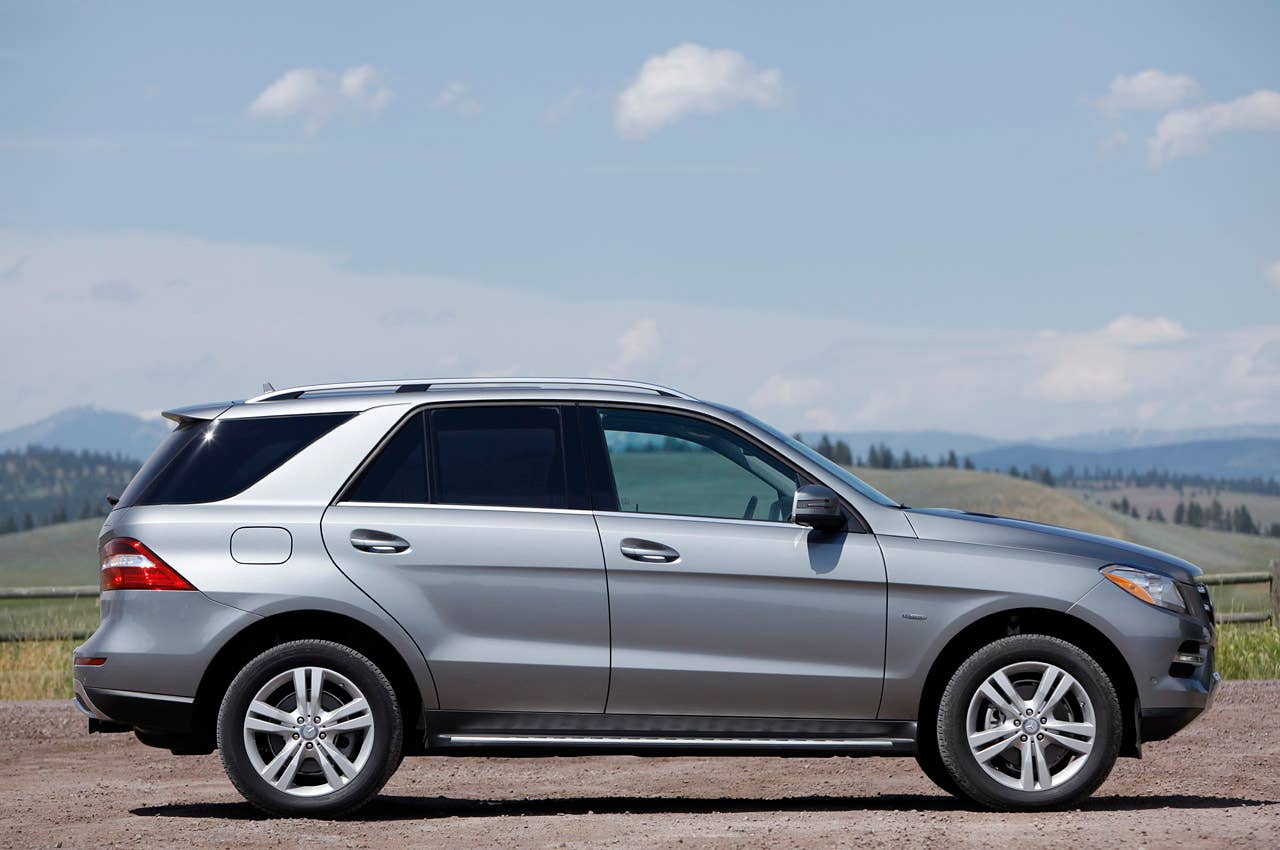 2012 Mercedes-Benz ML350 BlueTec 4Matic side view