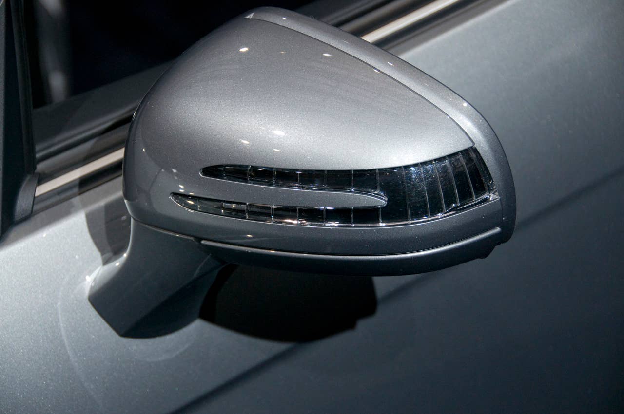 2012 Mercedes-Benz SLK Roadster mirror