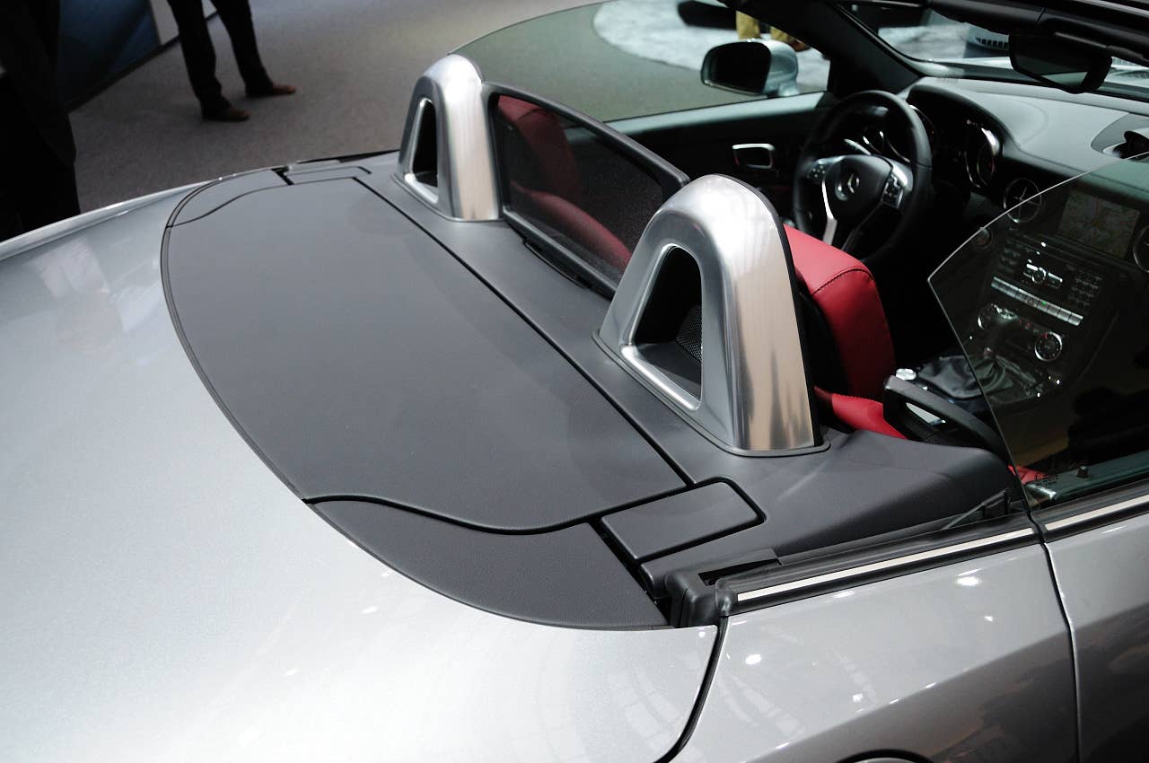 2012 Mercedes-Benz SLK Roadster roll hoops