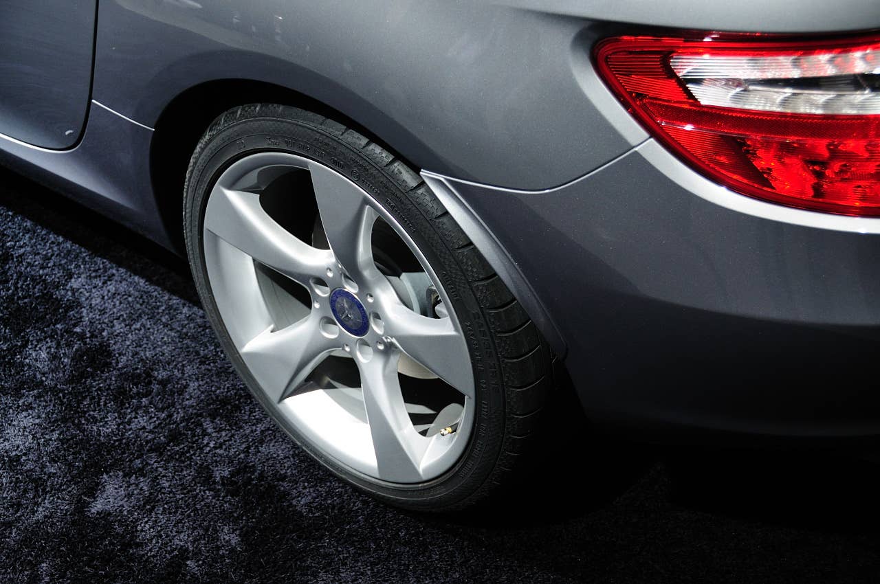 2012 Mercedes-Benz SLK Roadster wheel