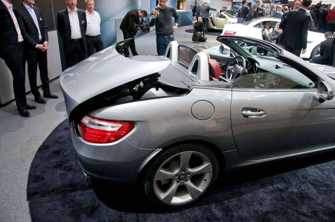 2012 Mercedes-Benz SLK Roadster top operation