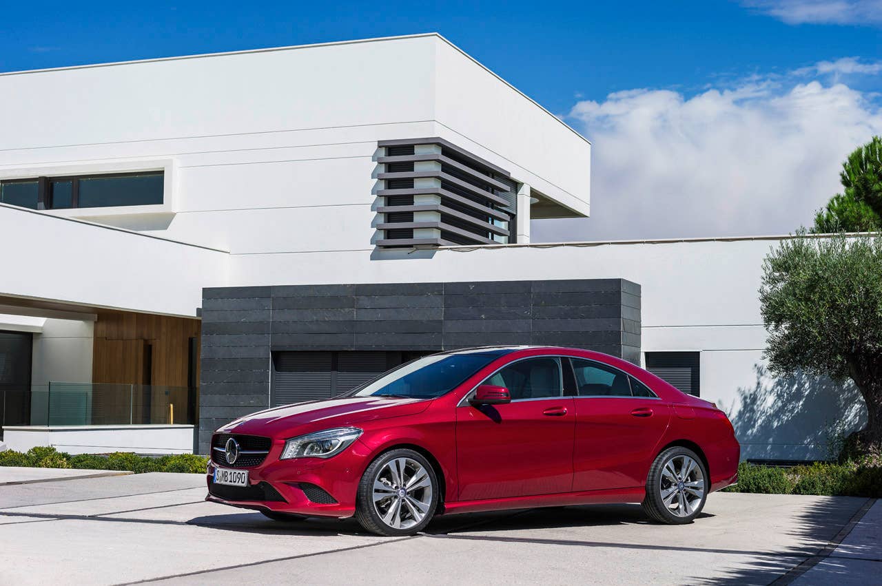 Mercedes-Benz CLA 220 CDI, (C117), 2012, Lack: Patagonienrot metallic BRIGHT, Ausstattung: Leder Saharabeige