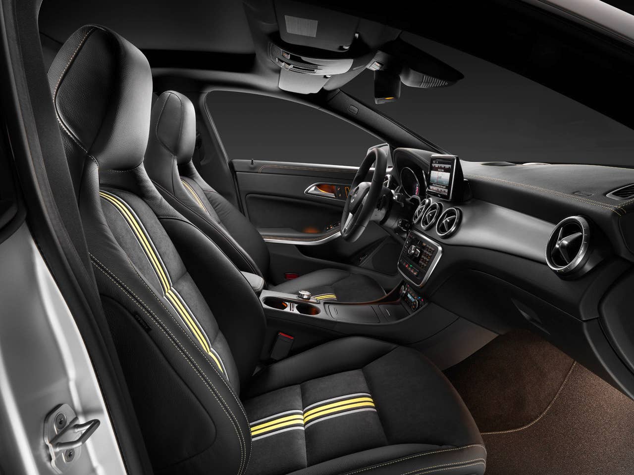Mercedes-Benz CLA 250 Edition 1, (C117), 2012