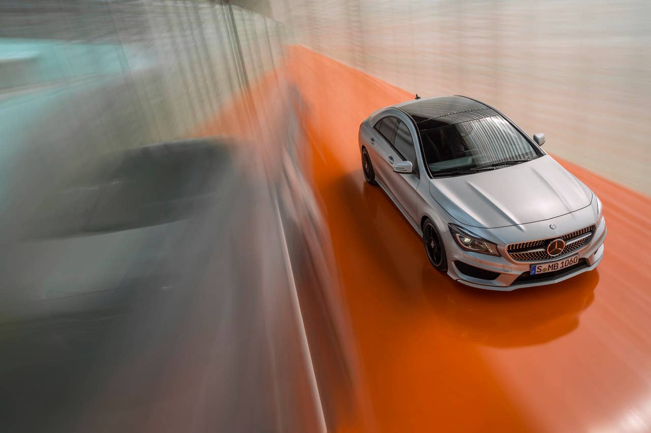 Mercedes-Benz CLA 250 Edition 1, (C117), 2012, Lack:Polarsilber MAGNO, Ausstattung: Leder Microfaser Dynamica schwarz NEON ART
