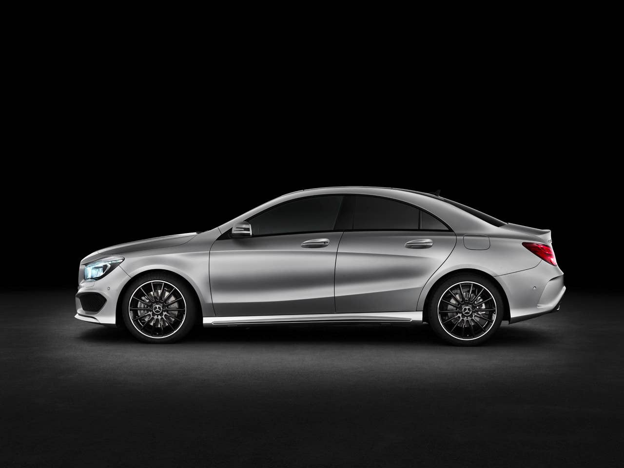 Mercedes-Benz CLA 250 Edition 1, (C117), 2012