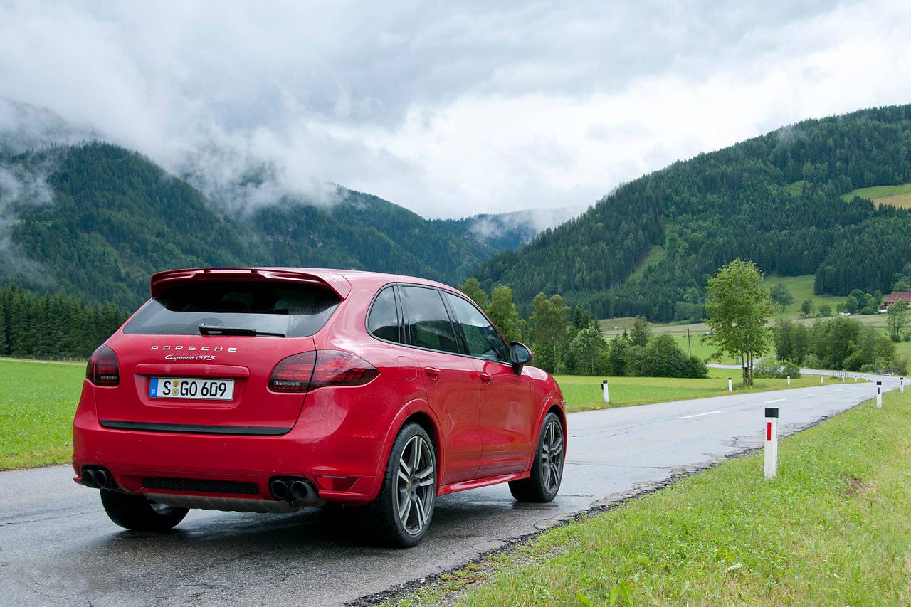 2013 Porsche Cayenne GTS Article:2013 Porsche Cayenne GTS First Drive Copyright 2012 Michael Harley / AOL