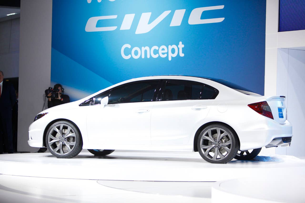 2012 Honda Civic Concept side