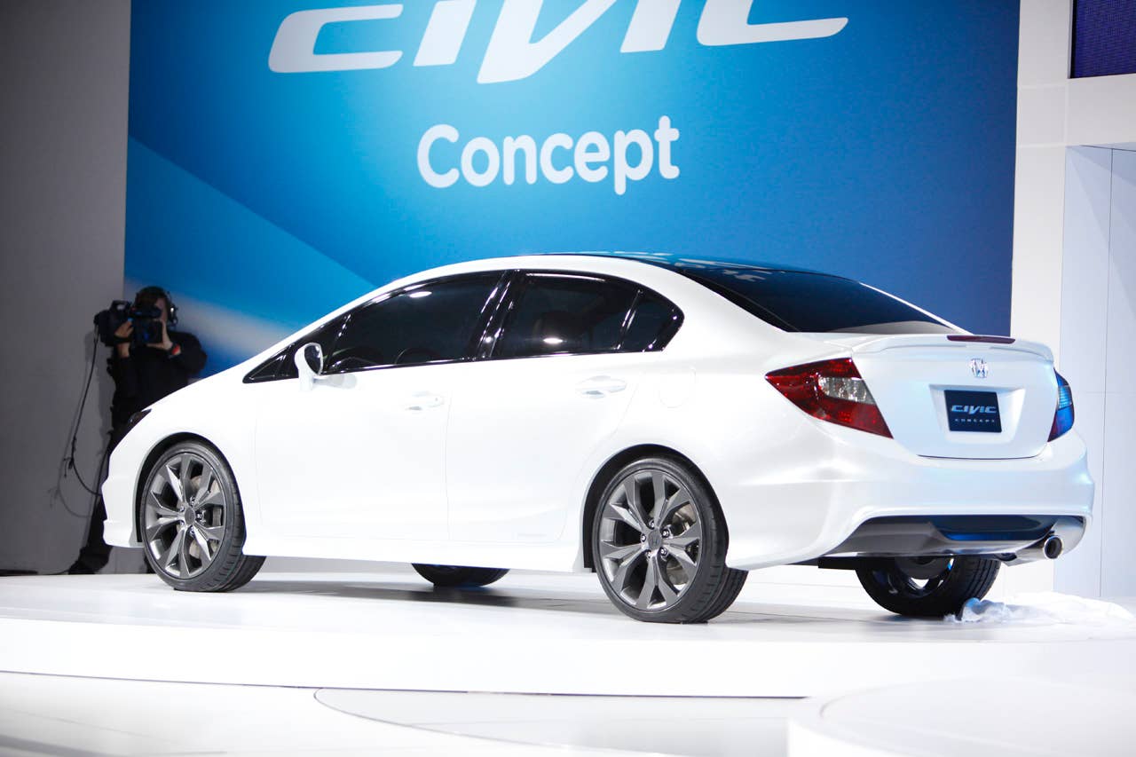 2012 Honda Civic Concept rear 3/4