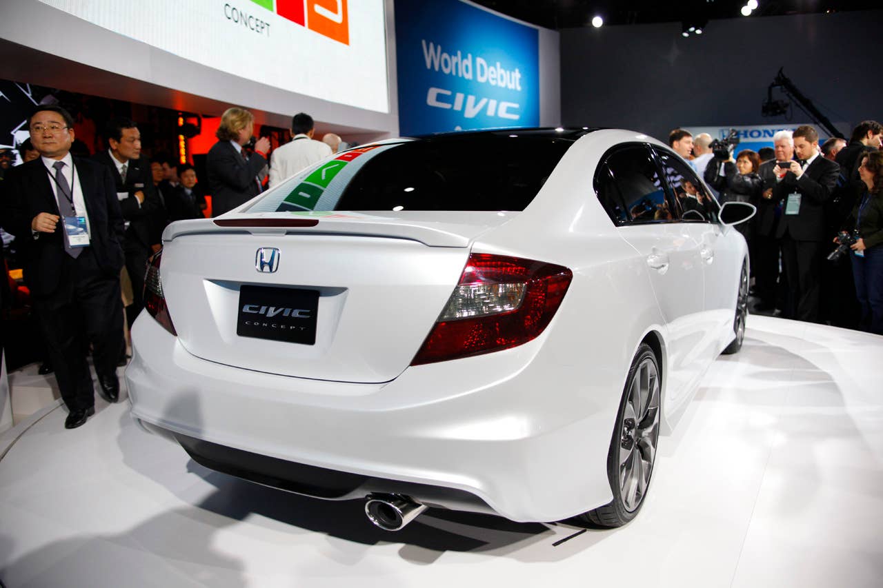 2012 Honda Civic Sedan Concept rear 3/4